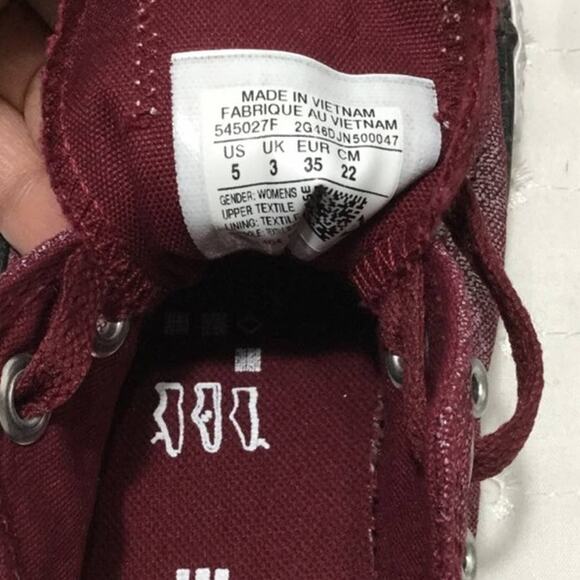 Converse All Star Chuck Taylor Ox Burgundy Washed Low Canvas Sneaker Women's 5 - Picture 9 of 10